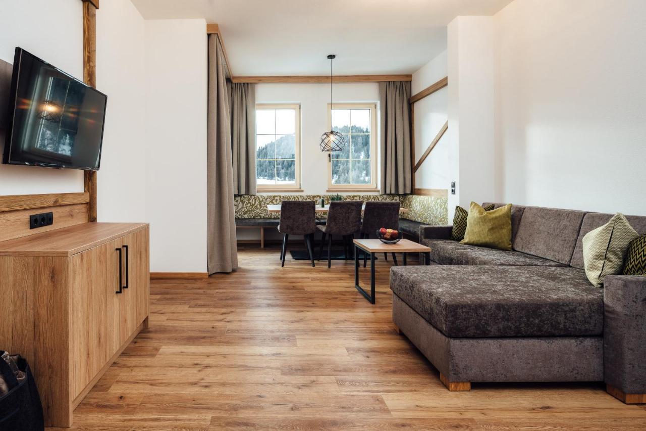 Alpenheimat Laurschhof Hotel Фис Екстериор снимка